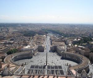 The smallest country - vaticano in roma.jpg